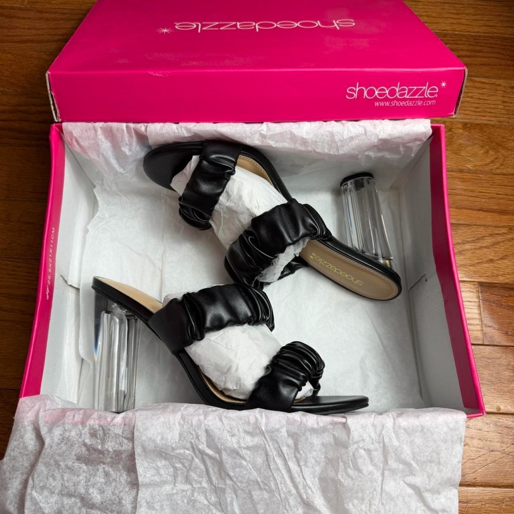 NWT Black Ruffled Heels - Picture 2 of 8